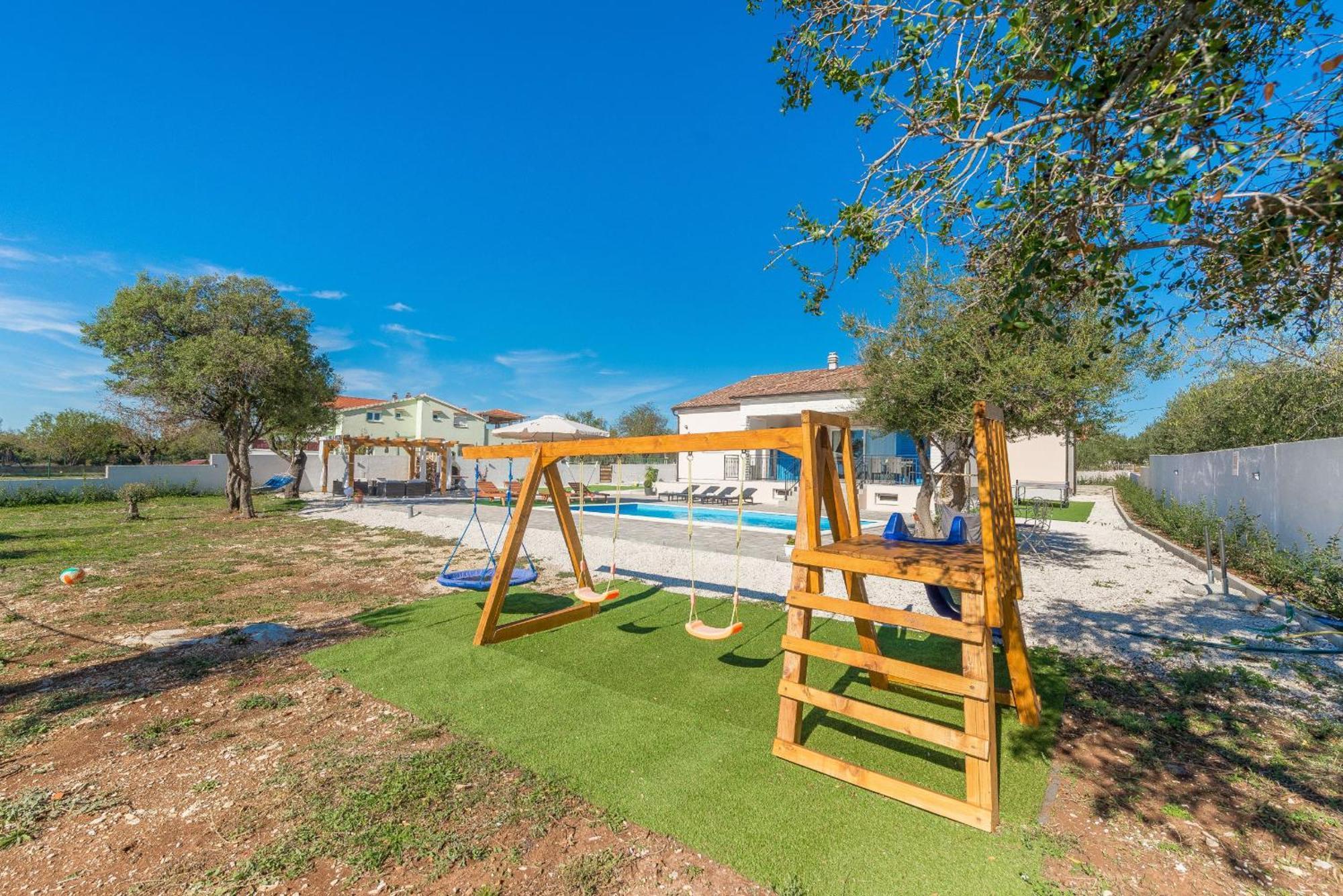 Villa Tara Zadarvillas Tinj Exterior foto